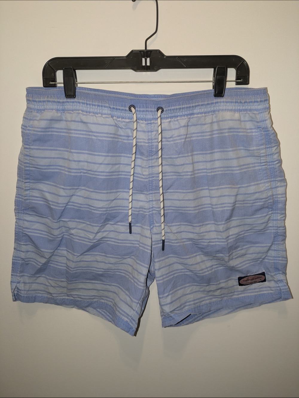 Vineyard Vines Light Blue Striped Men's Swim Trunks Medium